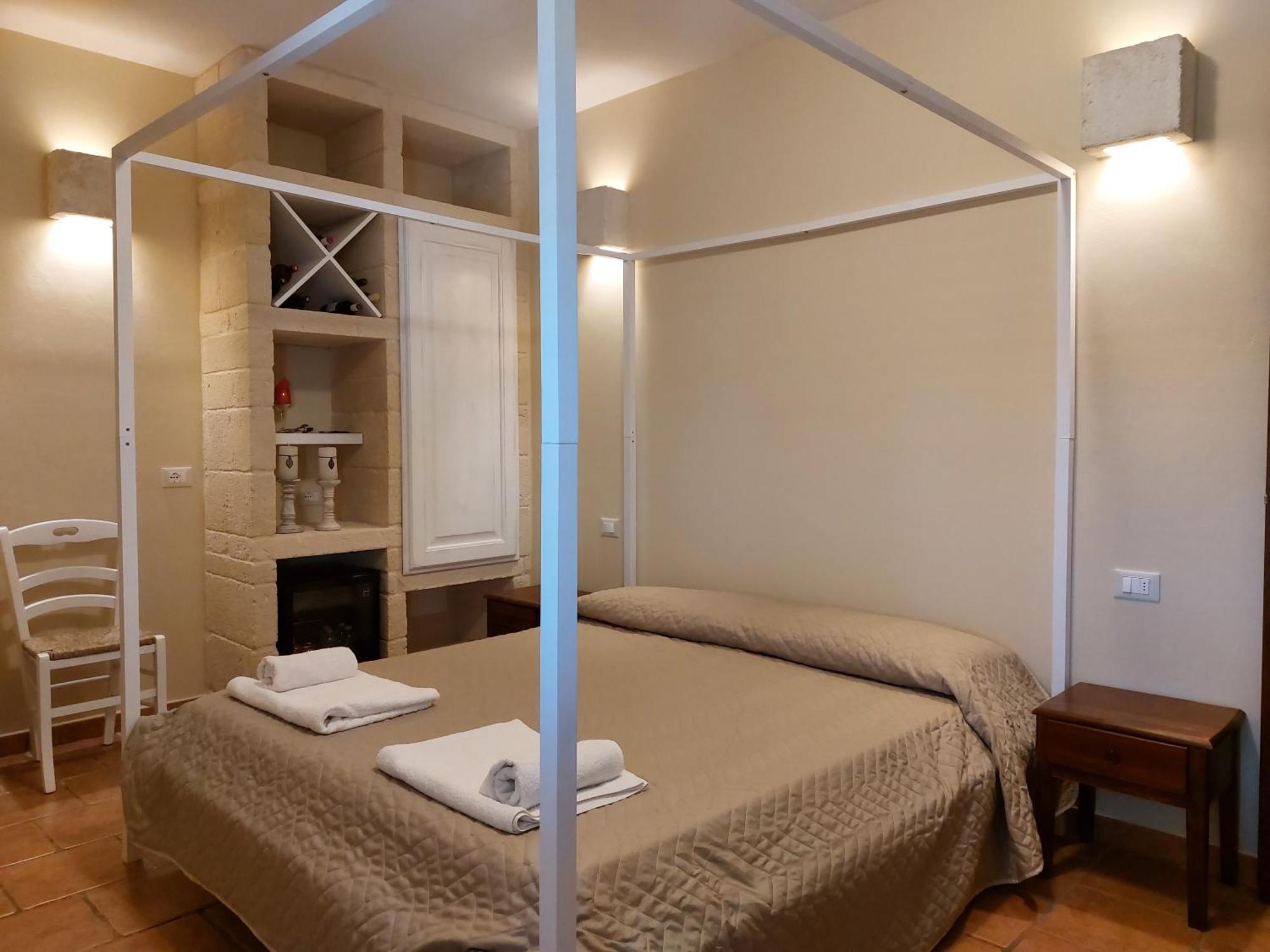 Villa Rosa Candida San Foca Pokoj fotografie